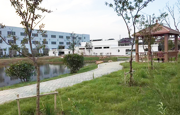 優(yōu)美的企業(yè)廠(chǎng)區環(huán)境